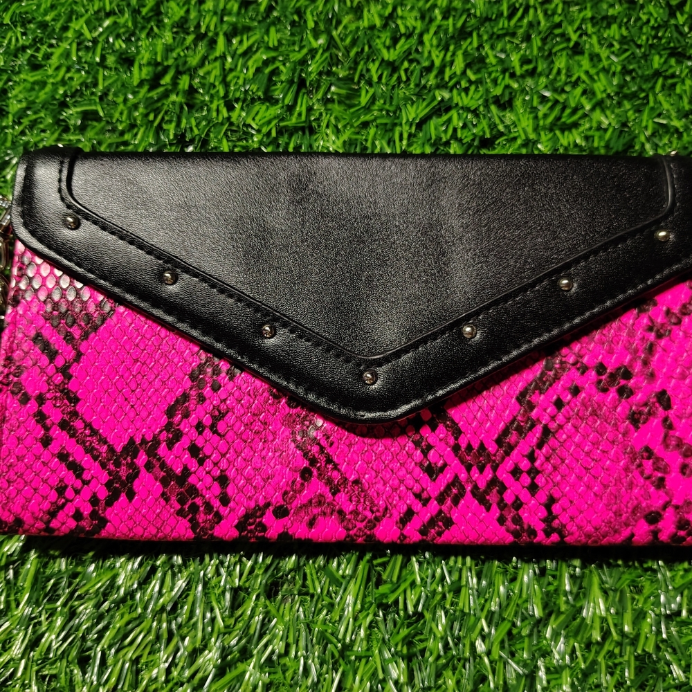 Chic Black and Pink Snake Print Clutch